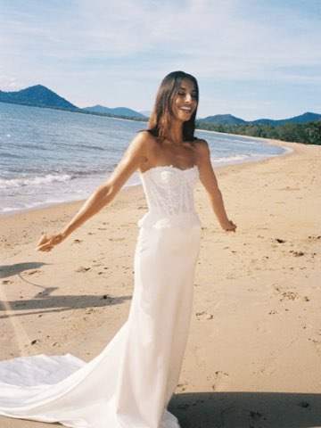 Aléna Leena – robe de mariée chez With Love à Bremblens, photo 5