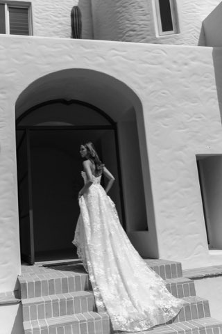 Aléna Leena – robe de mariée chez With Love à Bremblens, photo 31