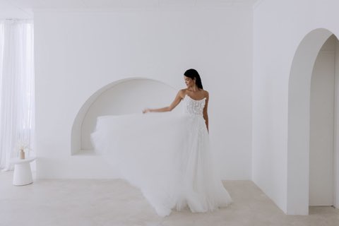 Aléna Leena – robe de mariée chez With Love à Bremblens, photo 35