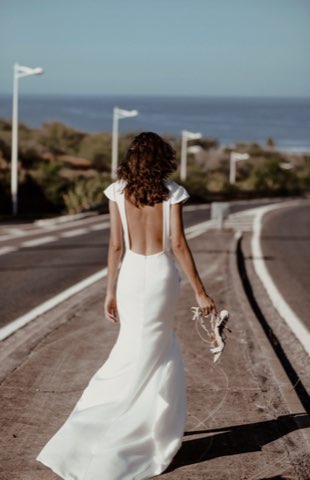 Fabienne Alagama – robe de mariée chez With Love à Bremblens, photo 13