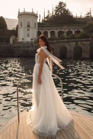 Jolie Bridal – robe de mariée chez With Love à Bremblens, photo 3