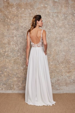 Lambert Créations – robe de mariée chez With Love à Bremblens, photo 11
