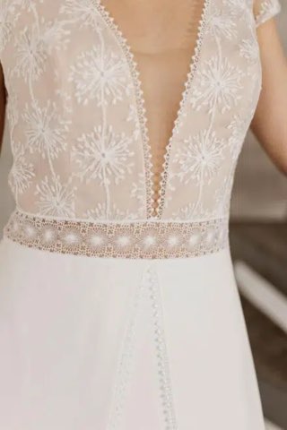 Lambert Créations – robe de mariée chez With Love à Bremblens, photo 21