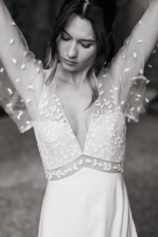 Lambert Créations – robe de mariée chez With Love à Bremblens, photo 30