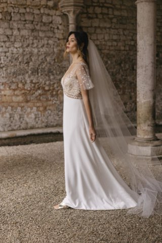 Lambert Créations – robe de mariée chez With Love à Bremblens, photo 32