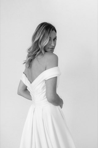Love Story London – robe de mariée chez With Love à Bremblens, photo 3
