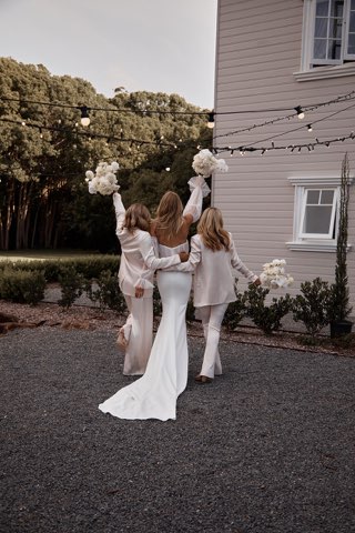 MWL Bride – robe de mariée chez With Love à Bremblens, photo 31