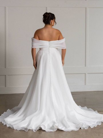 Madi-Lane – robe de mariée chez With Love à Bremblens, photo 7
