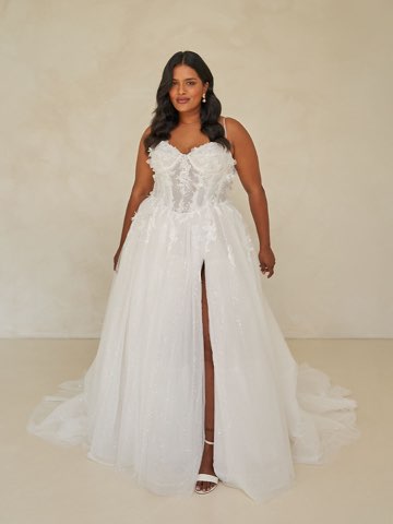 Madi-Lane – robe de mariée chez With Love à Bremblens, photo 25