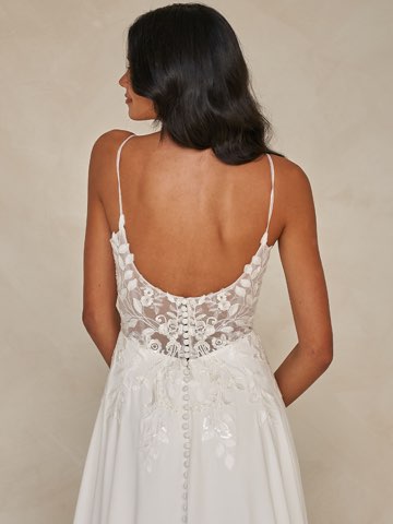 Madi-Lane – robe de mariée chez With Love à Bremblens, photo 43