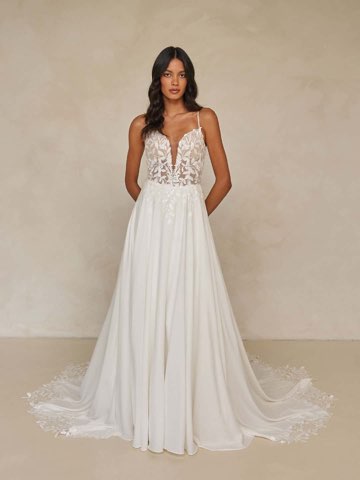 Madi-Lane – robe de mariée chez With Love à Bremblens, photo 44