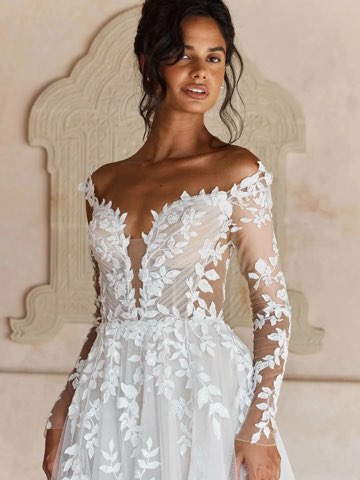 Madi-Lane – robe de mariée chez With Love à Bremblens, photo 67