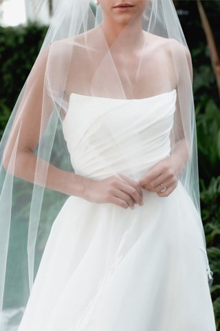 Watters, Locket, Willowby & By Watters – robe de mariée chez With Love à Bremblens, photo 7