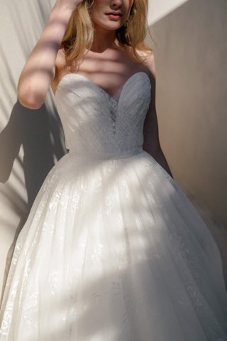 Watters, Locket, Willowby & By Watters – robe de mariée chez With Love à Bremblens, photo 24